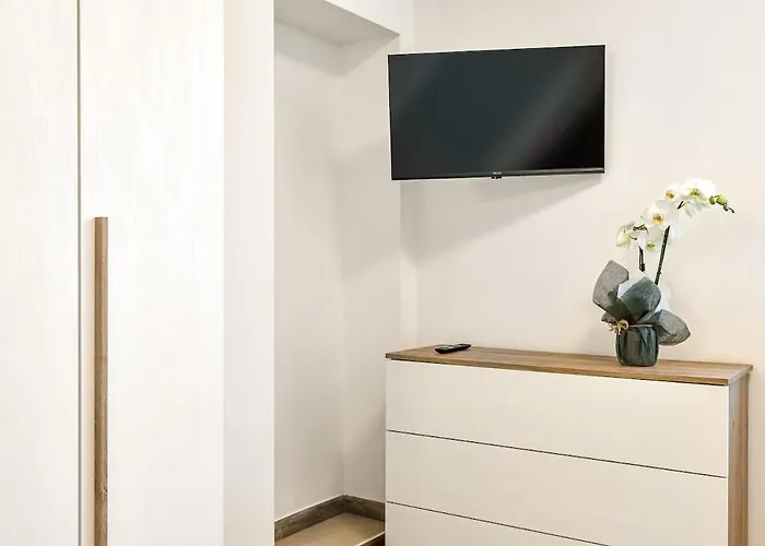 Luxury - Colibri * La Spezia